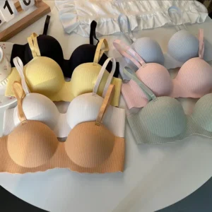 Half Cup Cloud Nude Underwear Women Small Breast Gathering Support Anti-Sagging