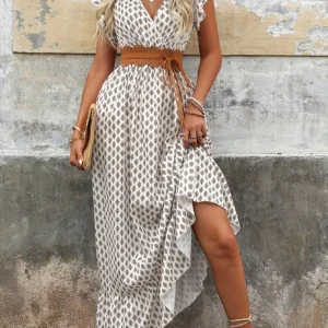 Plus size ladies ruffle cuffs V-neck maxi dress fashionable A-line cut spring