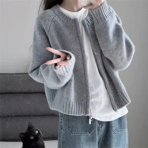 Women's Cardigan Loose Zipper O-neck Long Sleeve Fashion Sweaters