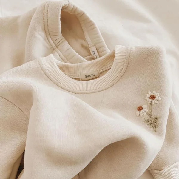Baby Girls Clothes Set Fleece Embroidery Daisy - Image 2