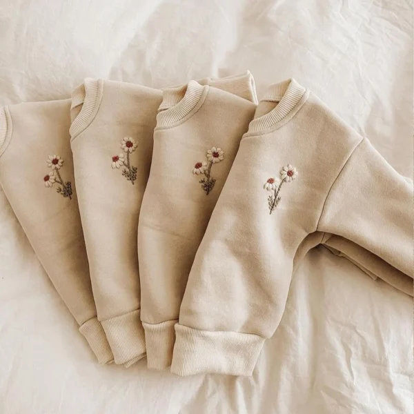 Baby Girls Clothes Set Fleece Embroidery Daisy - Image 3